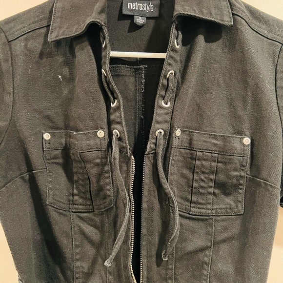 🔥Stylish Black Denim jumpsuit 🔥 - Picture 4 of 5